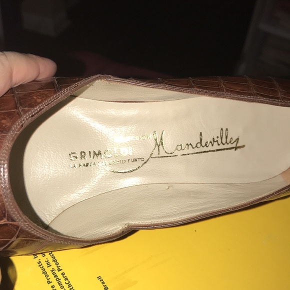 🤎GRIMOLDI MANDEVILLE BROWN CROCODILE 1970s ARGENTINEAN PUMPS SIZE 4🤎 - Picture 2 of 10